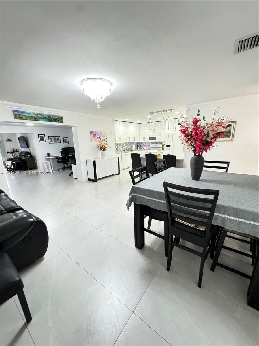 7140 W 15th Ct, Hialeah FL 33014 — 3