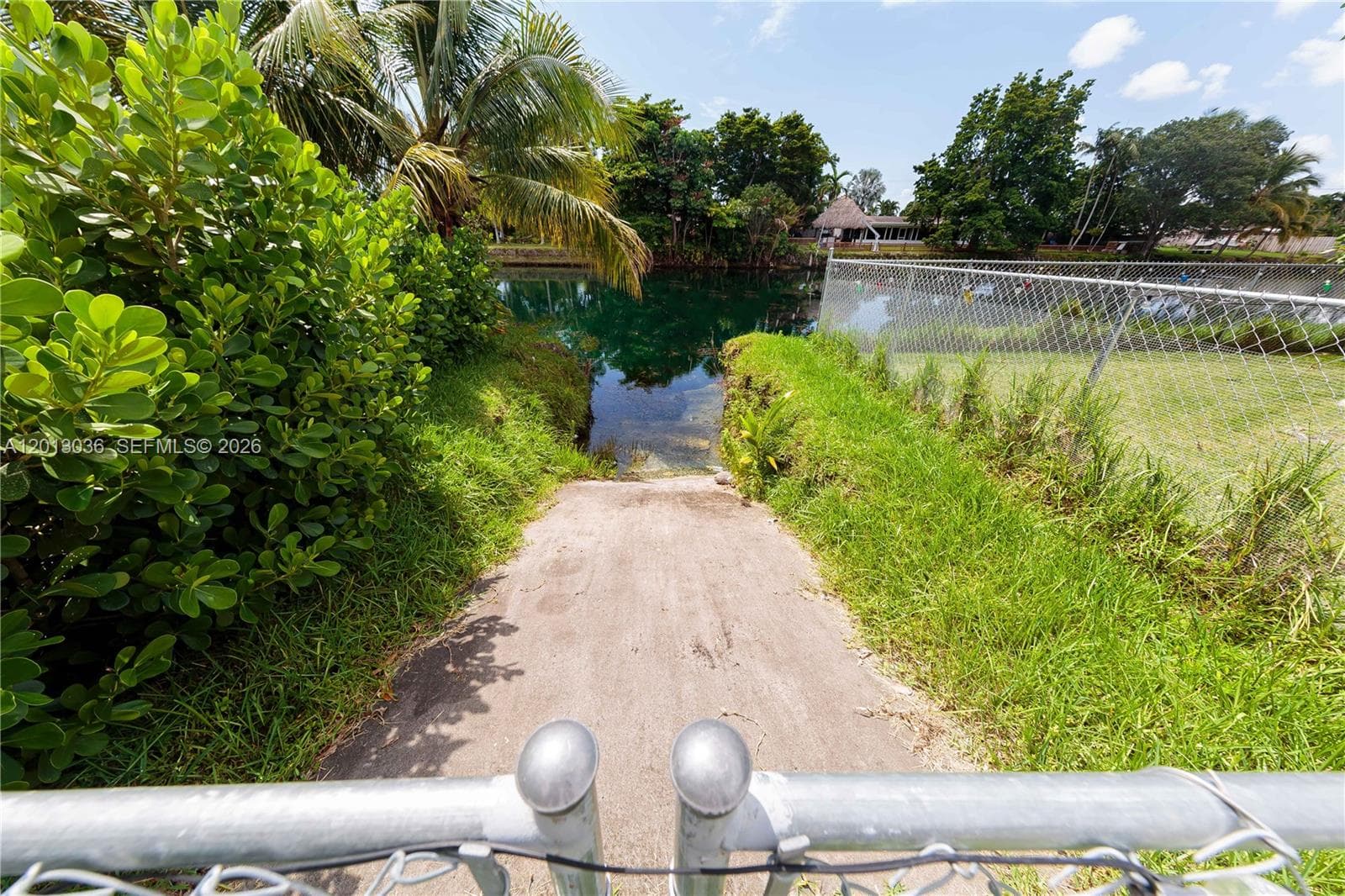 19311 Sterling Dr, Cutler Bay FL 33157 — 32
