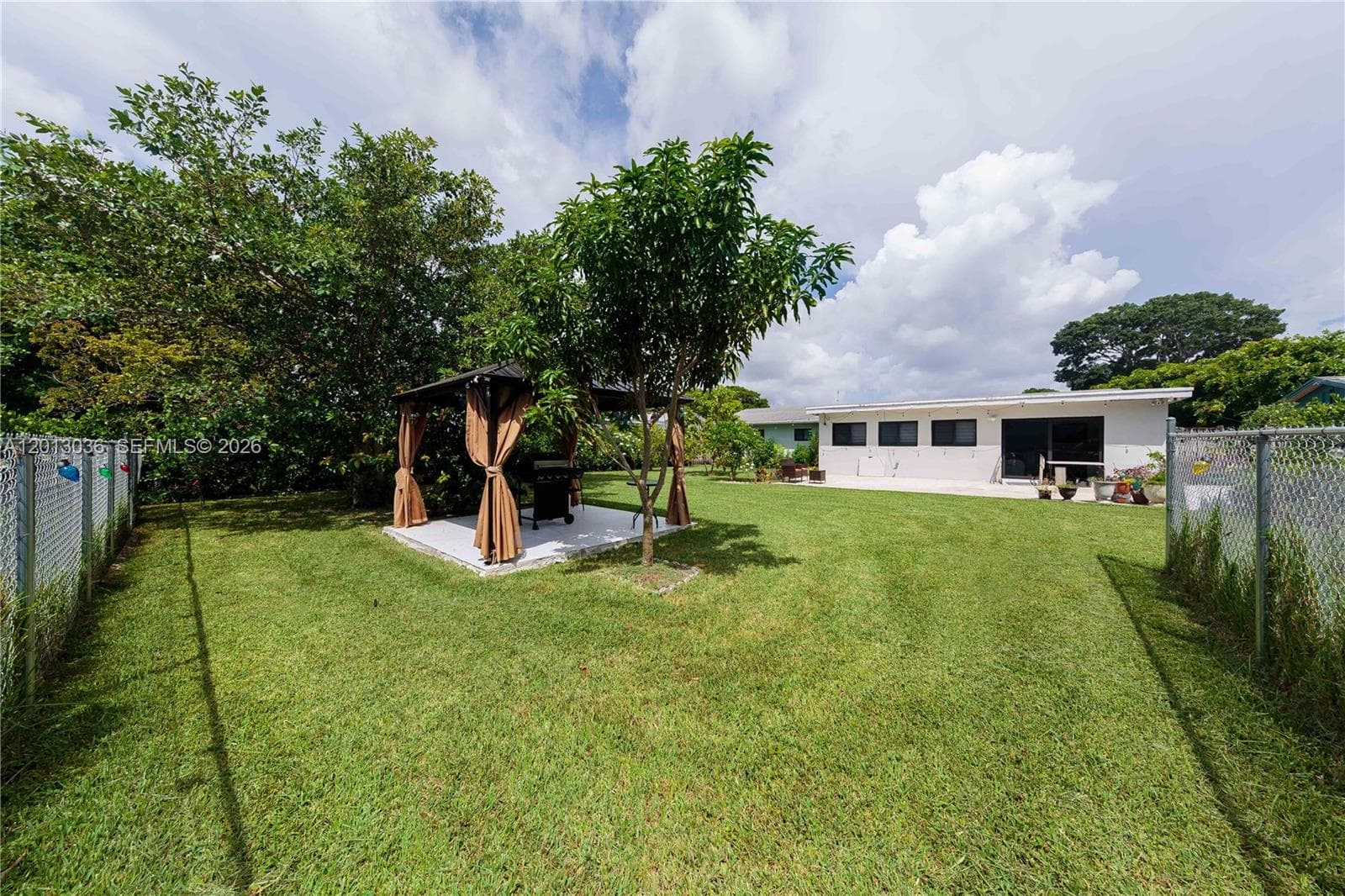 19311 Sterling Dr, Cutler Bay FL 33157 — 37