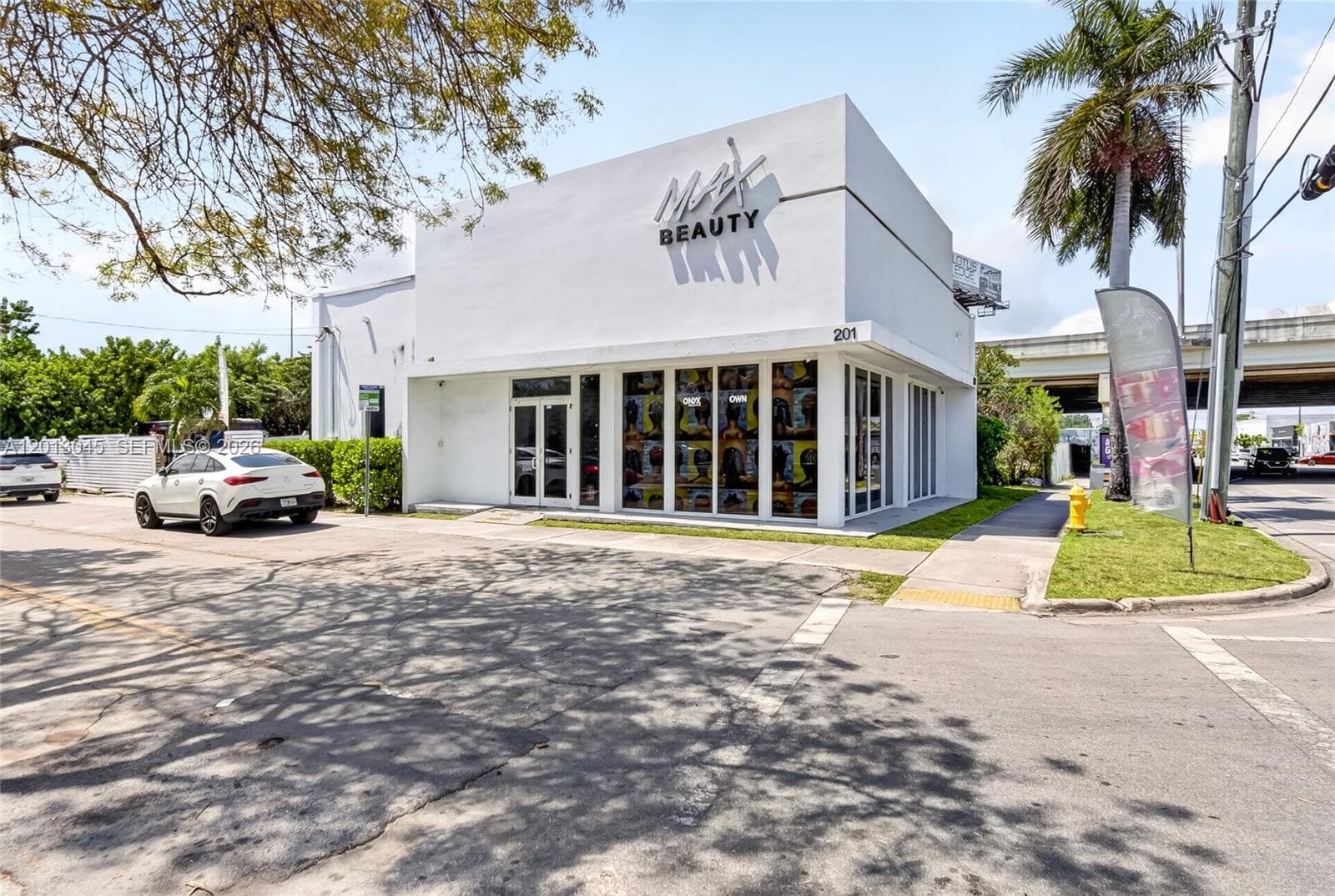 201 NW 37th St, Miami FL 33127 — 7