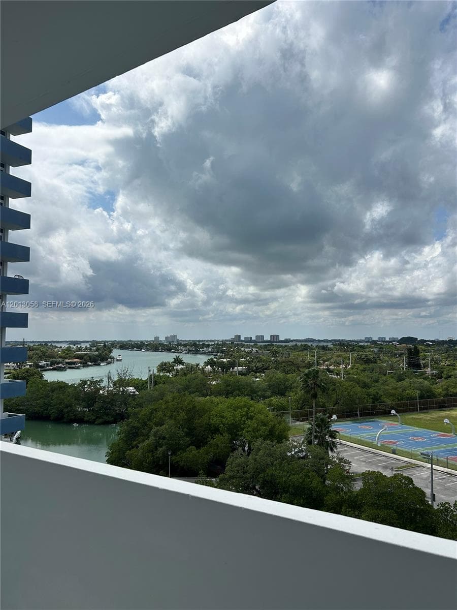 7441 Wayne Ave # 7J, Miami Beach FL 33141 — 16
