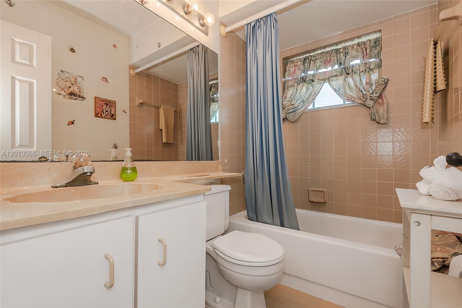 430 NE 210th Cir Ter # 3, Miami FL 33179 — 10