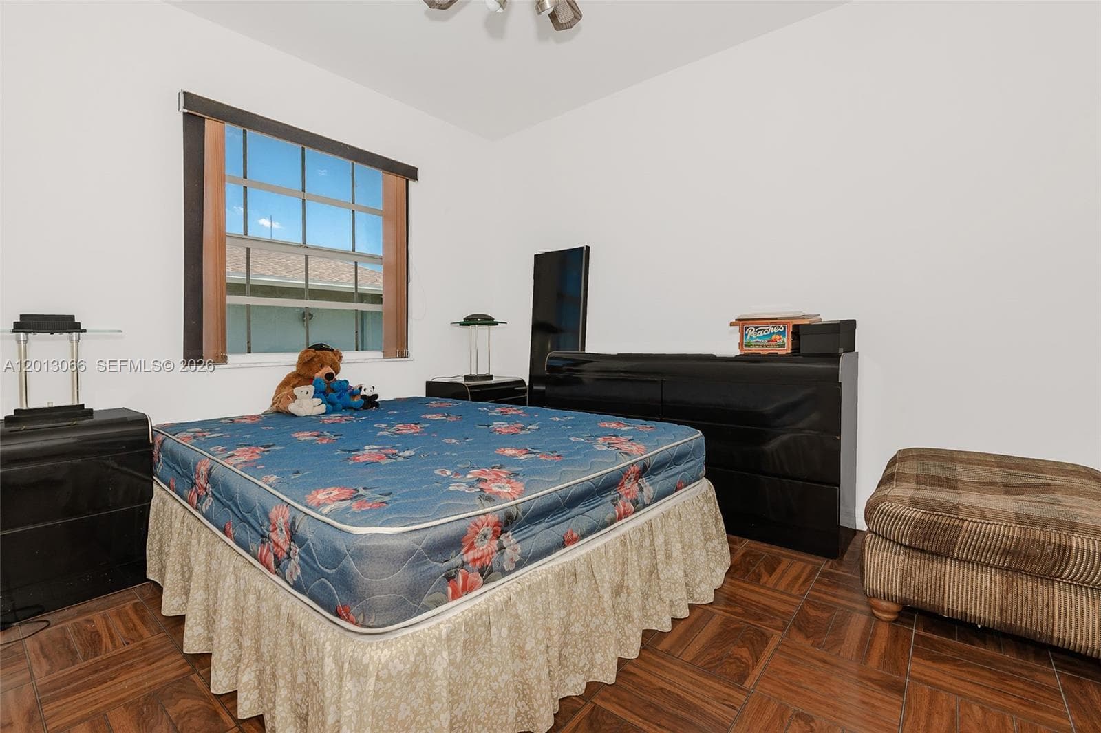 430 NE 210th Cir Ter # 3, Miami FL 33179 — 11