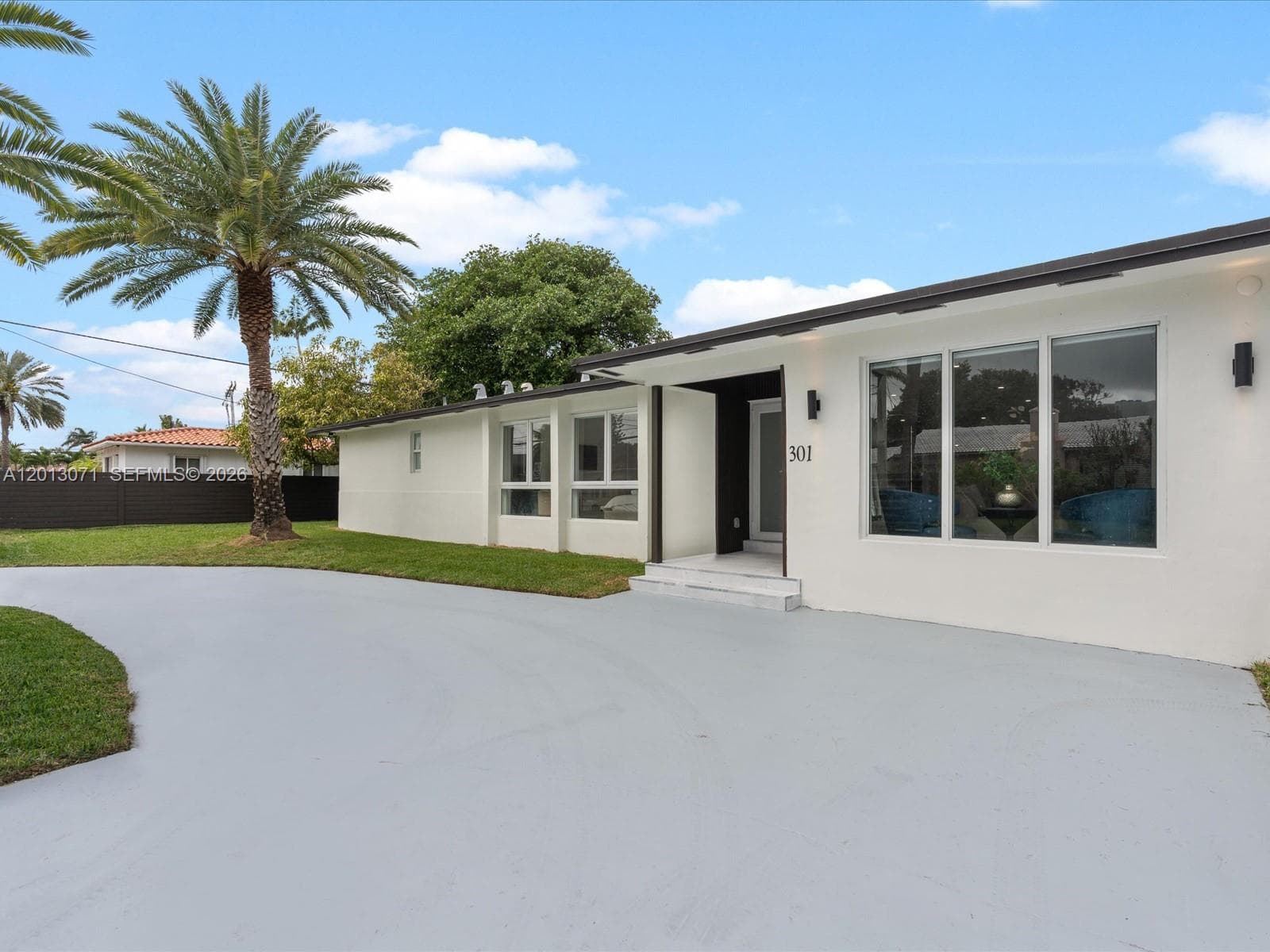 301 88th St, Surfside FL 33154 — 5