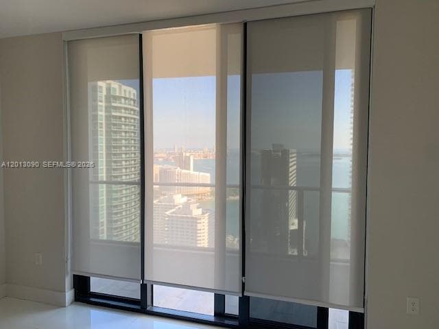 1010 Brickell Ave # 3704, Miami FL 33131 — 17