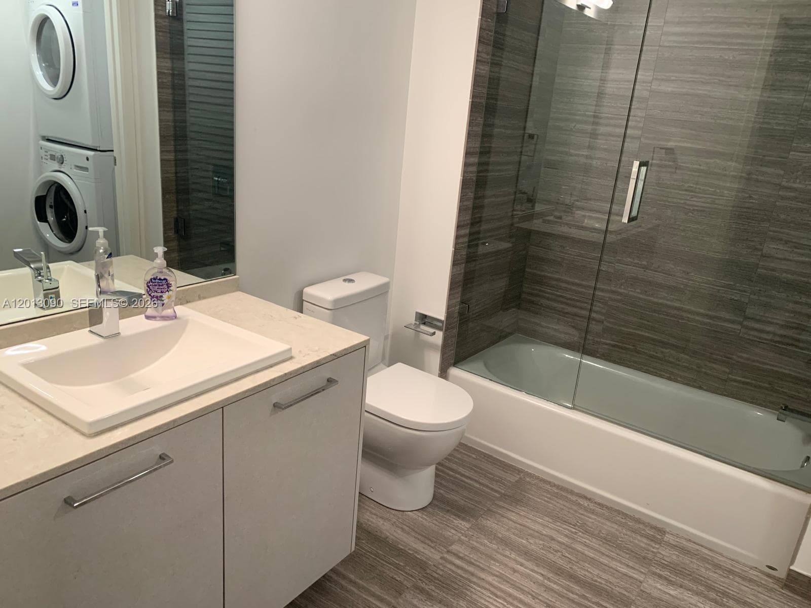 1010 Brickell Ave # 3704, Miami FL 33131 — 28