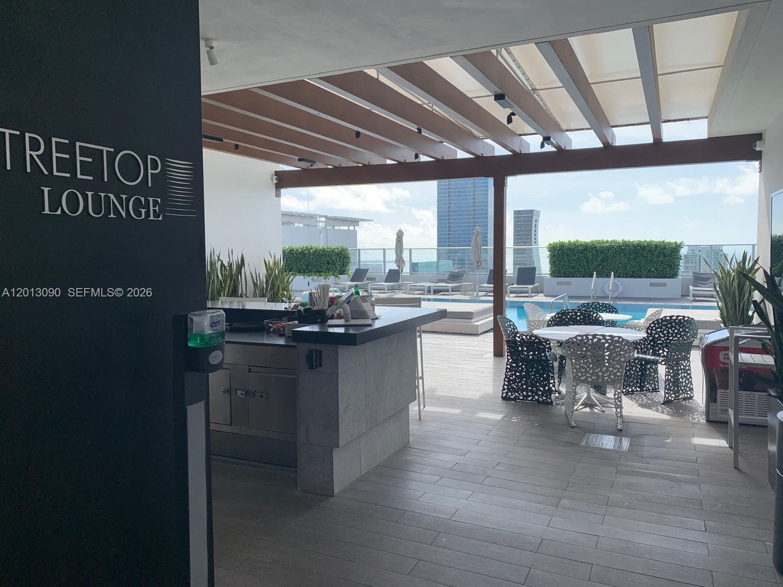 1010 Brickell Ave # 3704, Miami FL 33131 — 38