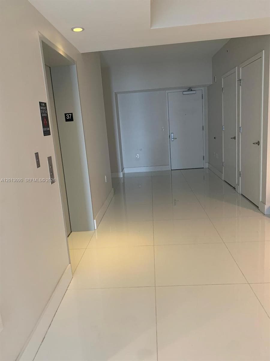 1010 Brickell Ave # 3704, Miami FL 33131 — 11