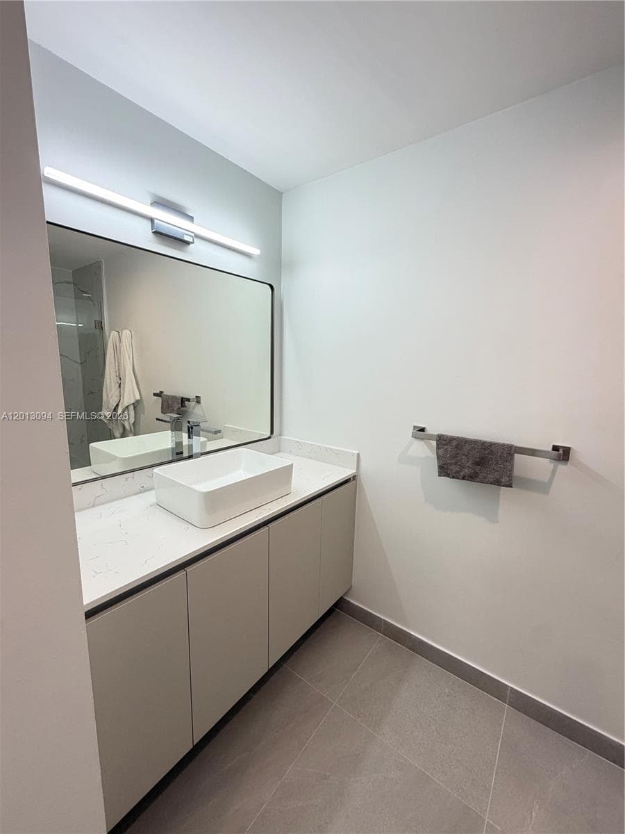4708 NW 114th Ave # 3, Doral FL 33178 — 12