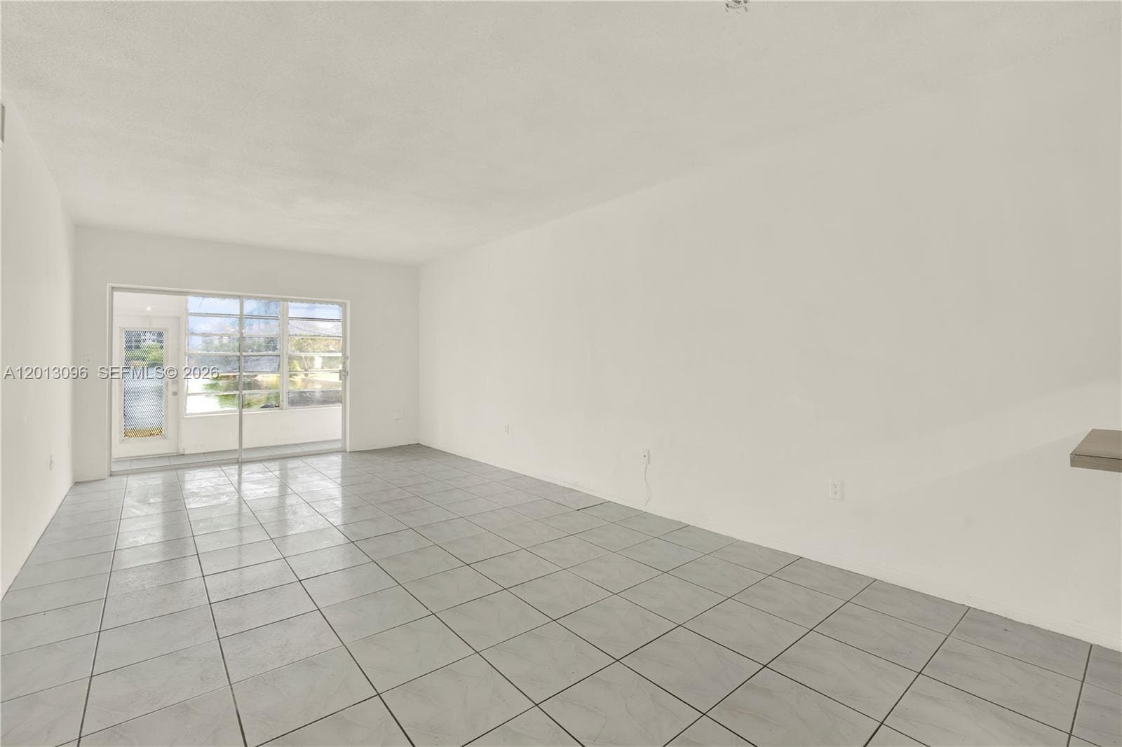 285 NE 191st St # 2911, Miami FL 33179 — 3