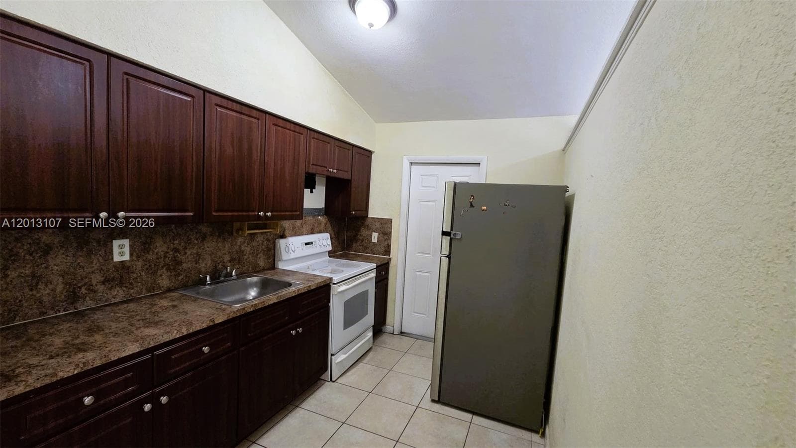 2335 NW 55th St, Miami FL 33142 — 9