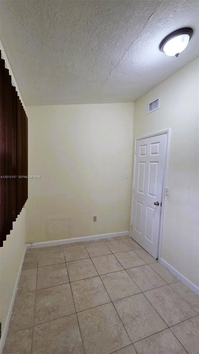 2335 NW 55th St, Miami FL 33142 — 15
