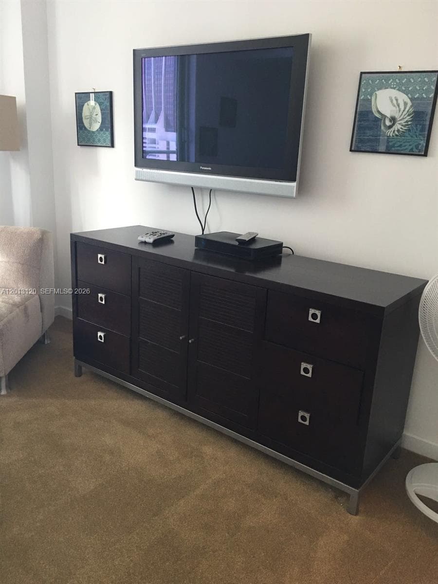 335 S Biscayne Blvd # 1510, Miami FL 33131 — 7