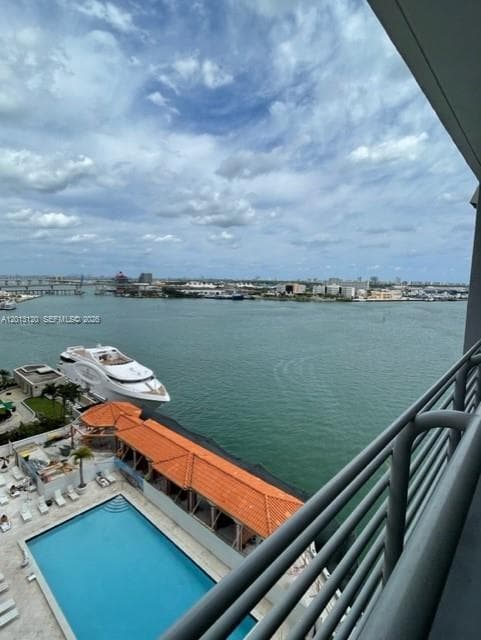 335 S Biscayne Blvd # 1510, Miami FL 33131 — 3