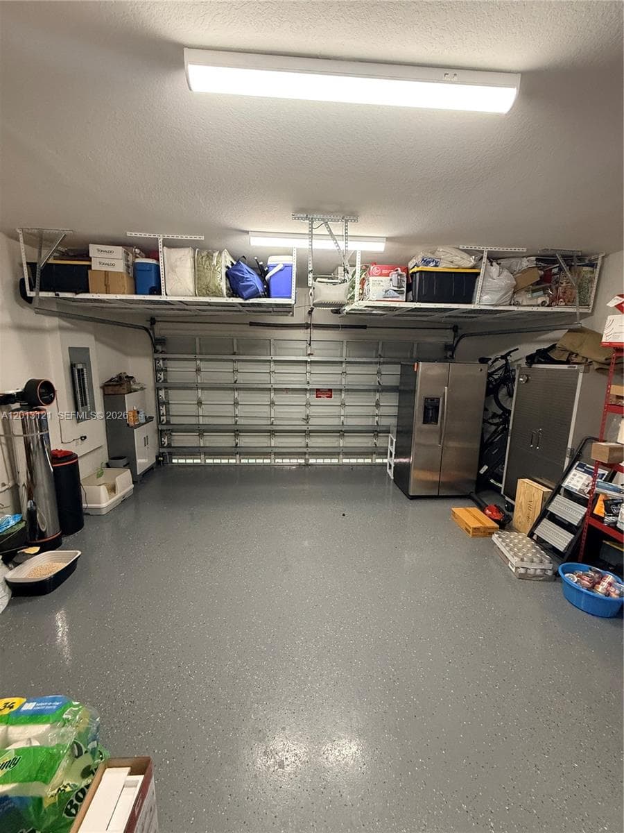 8640 NW 101st Pl, Doral FL 33178 — 30