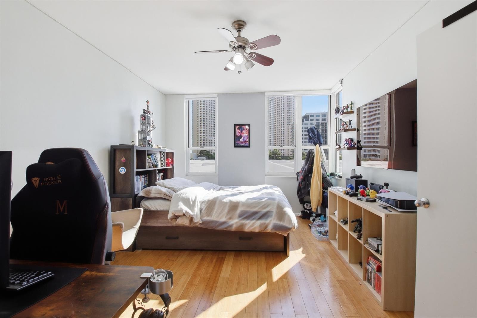 701 Brickell Key Boulevard # 610, Miami FL 33131 — 17