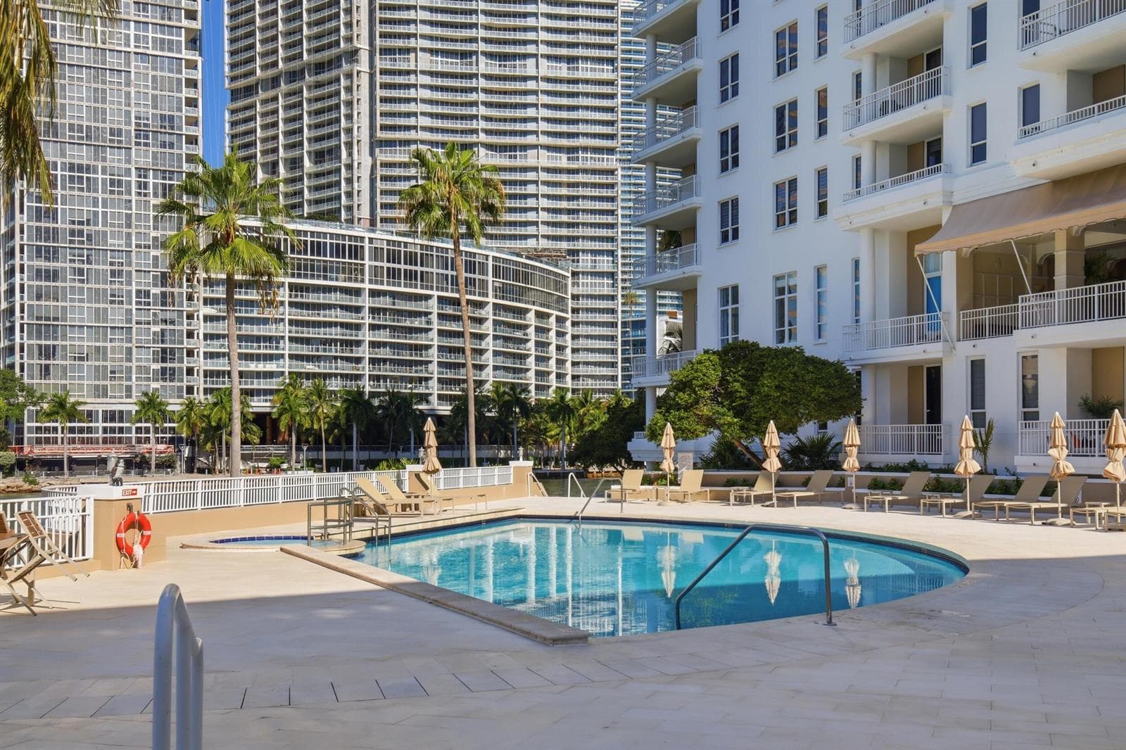 701 Brickell Key Boulevard # 610, Miami FL 33131 — 3