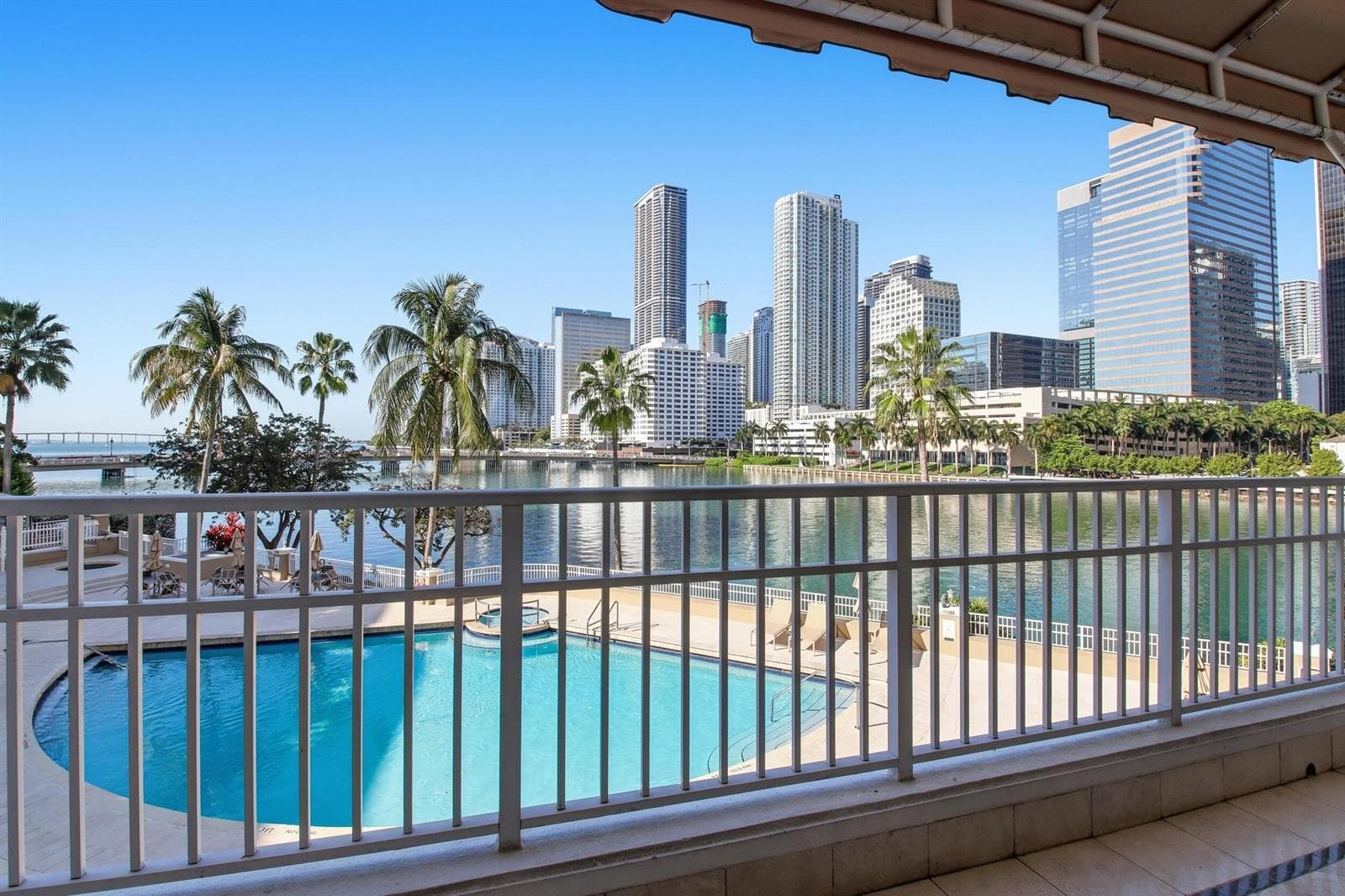 701 Brickell Key Boulevard # 610, Miami FL 33131 — 28
