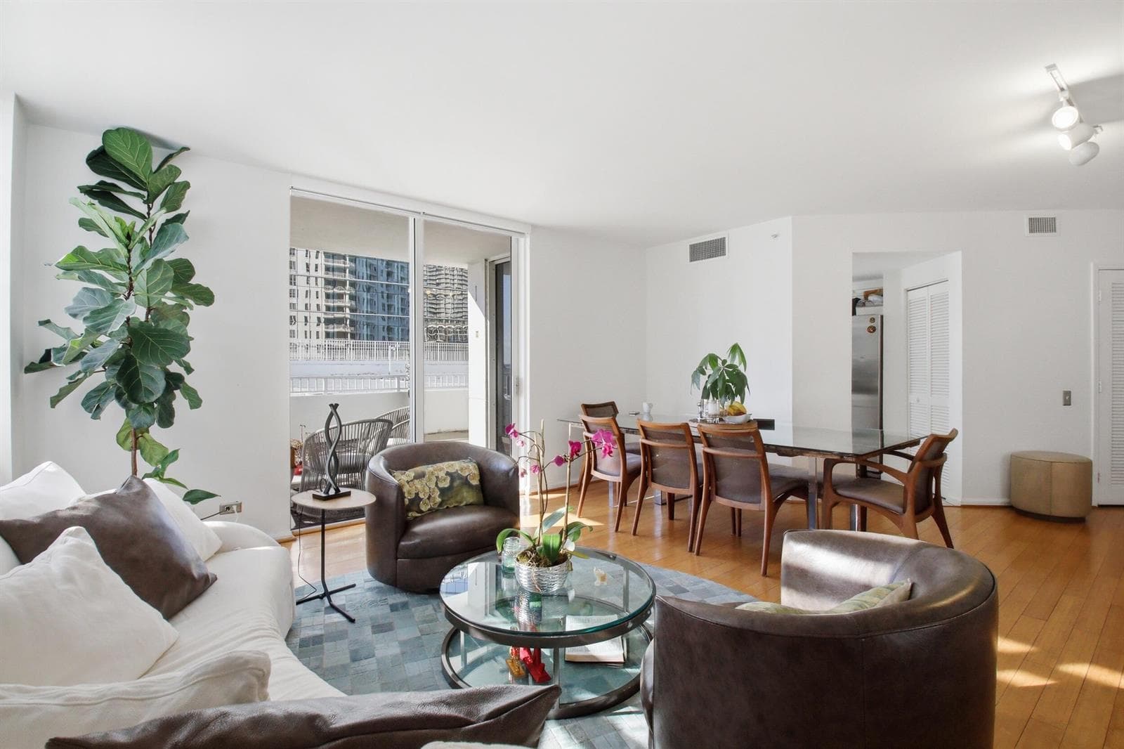 701 Brickell Key Boulevard # 610, Miami FL 33131 — 11