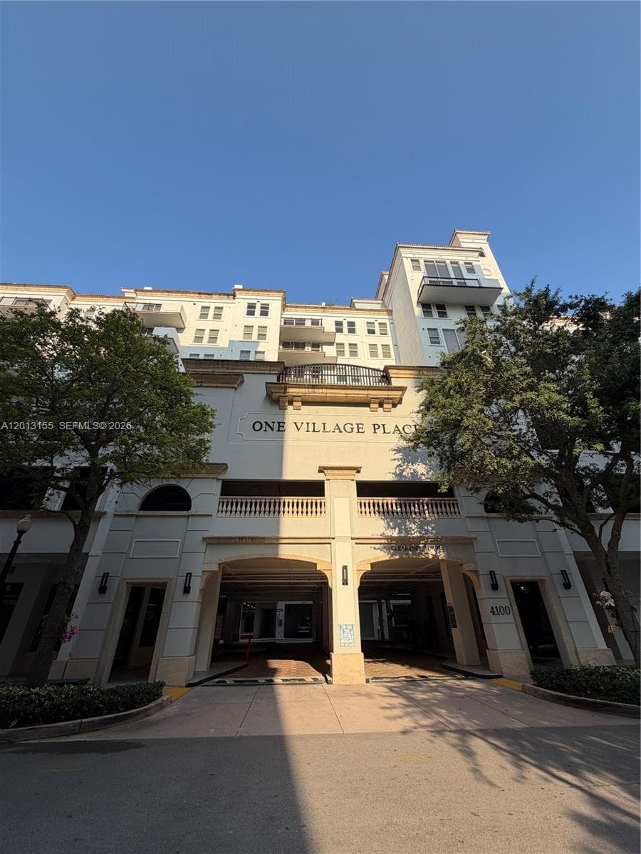 4100 Salzedo St # 508, Coral Gables FL 33146 — 2