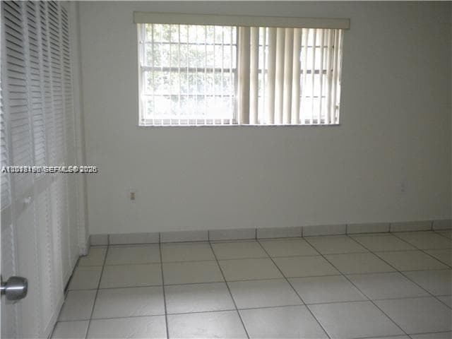 260 NW 107th Ave # 207, Miami FL 33172 — 2