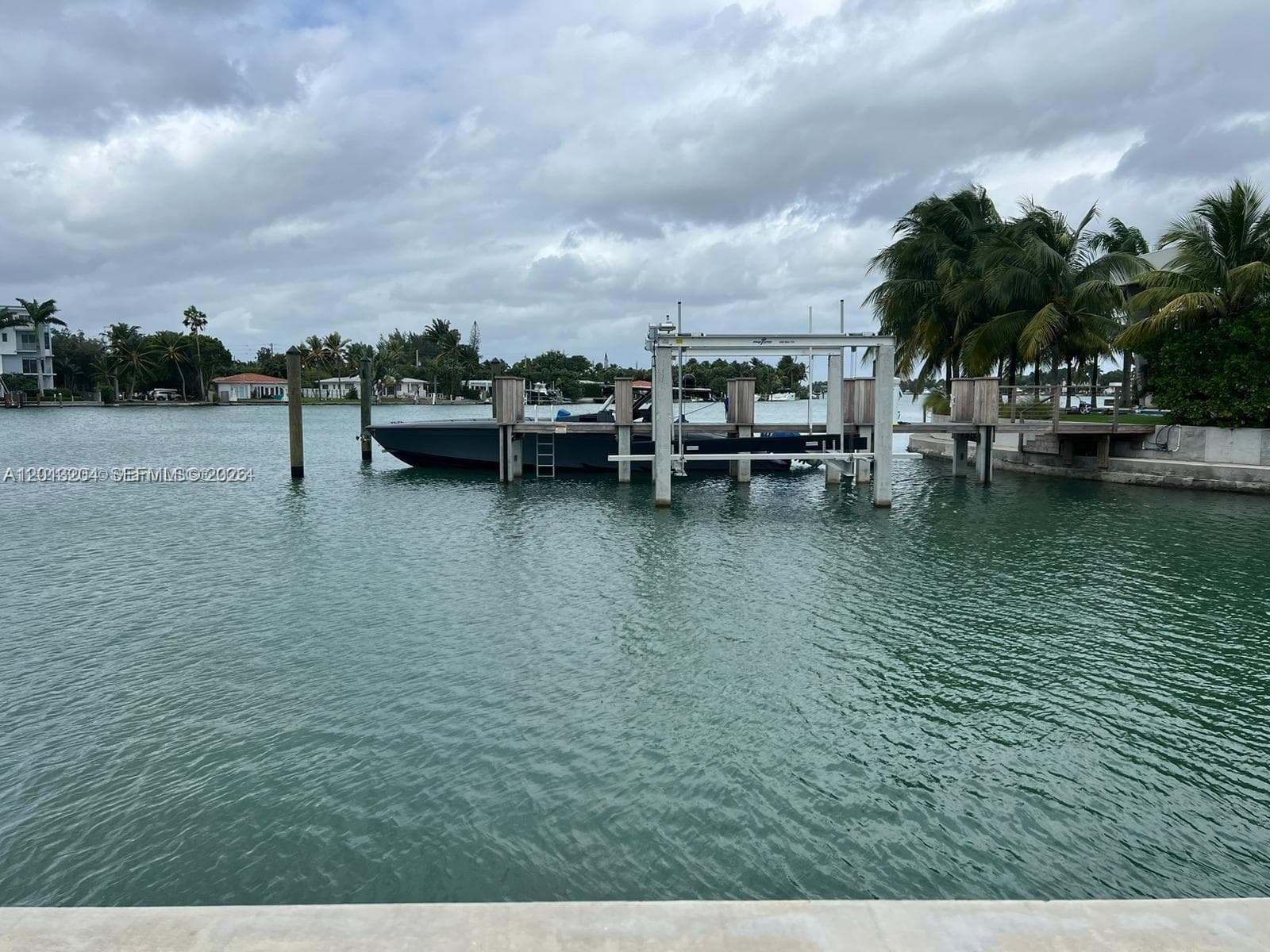 7590 Bayside Ln, Miami Beach FL 33141 — 9