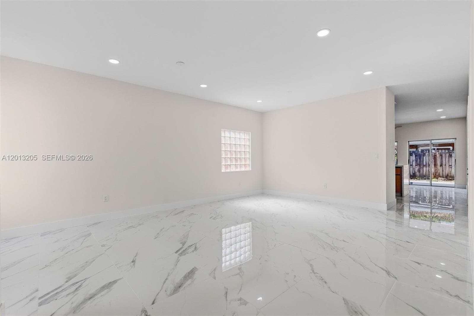 7978 NW 200th St, Hialeah FL 33015 — 13