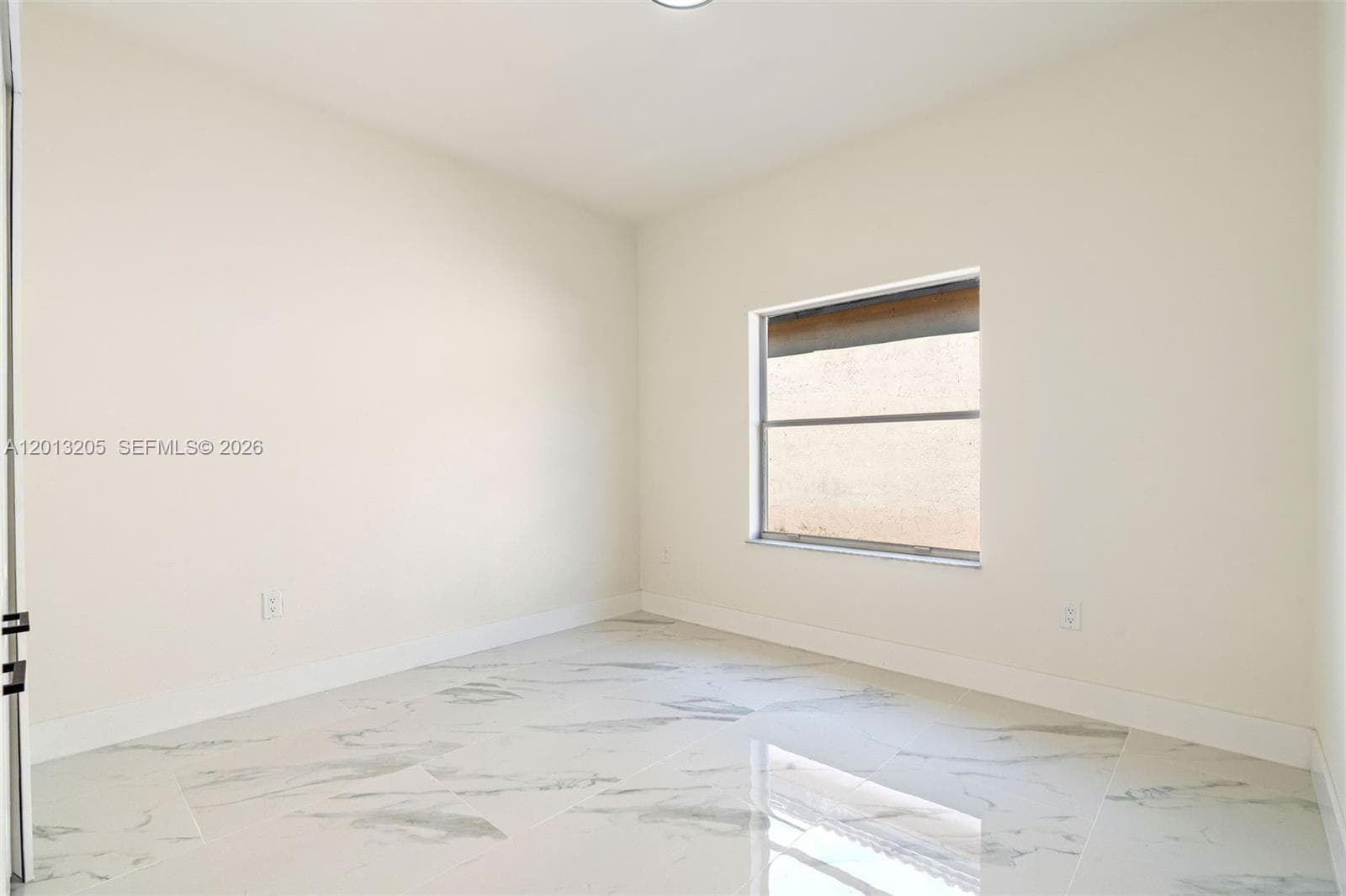 7978 NW 200th St, Hialeah FL 33015 — 25
