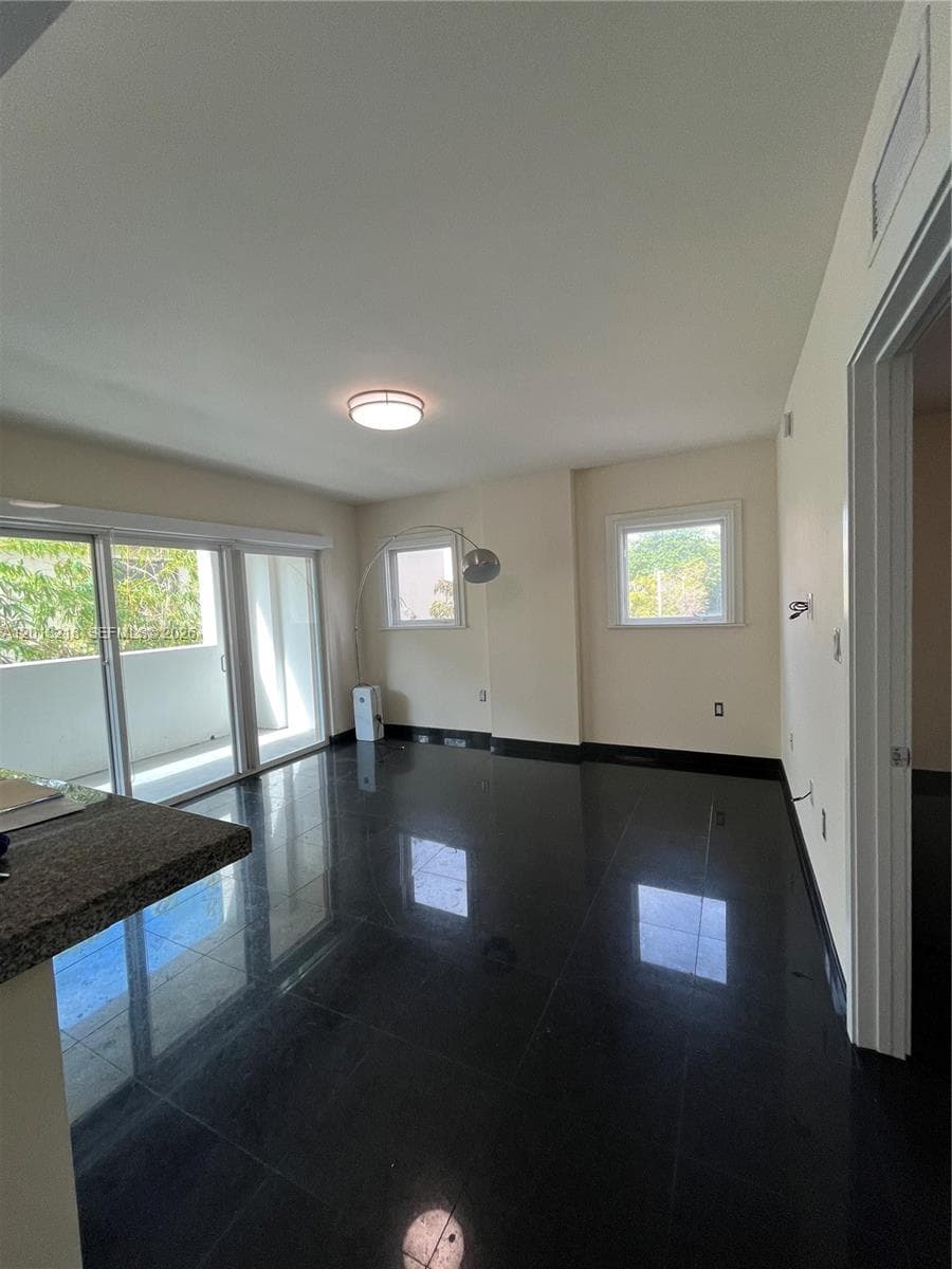 2740 SW 28th Ter # 308, Miami FL 33133 — 8