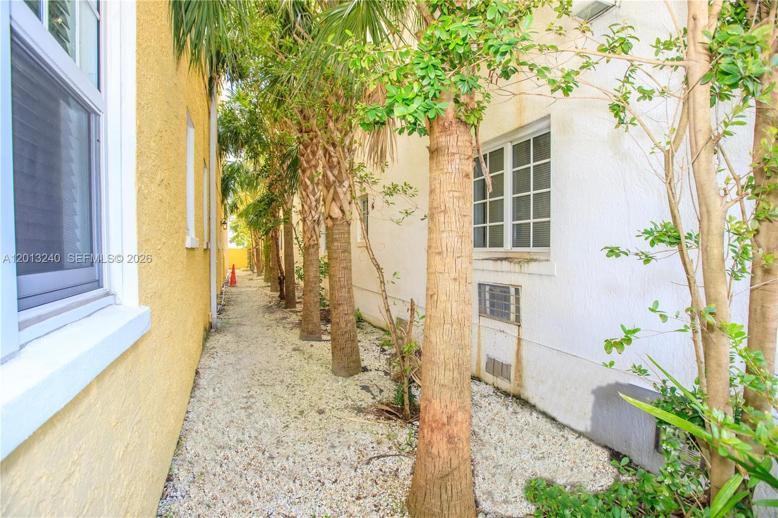 1345 Pennsylvania Ave, Miami Beach FL 33139 — 8