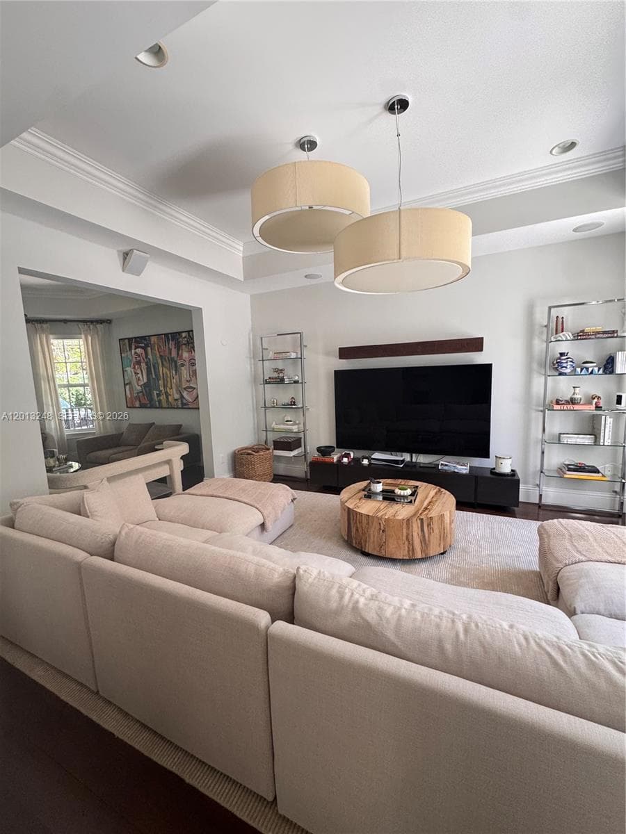 5000 SW 73rd Ter, Miami FL 33143 — 4