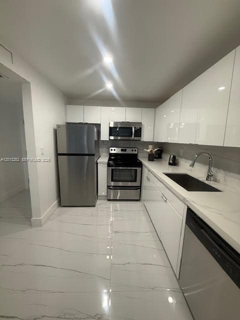 2301 Collins Ave # 628, Miami Beach FL 33139 — 12