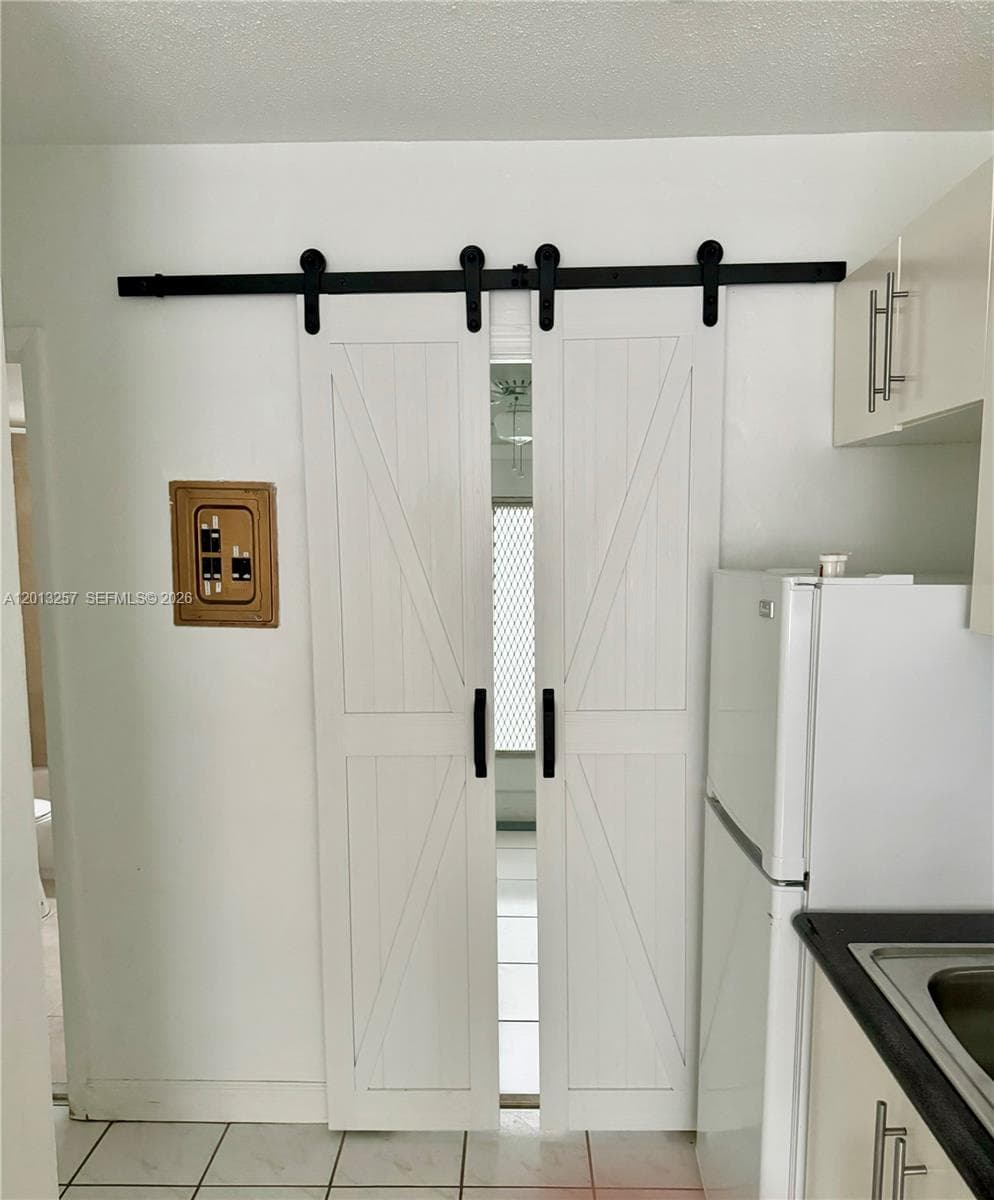1234 Euclid Ave # 4, Miami Beach FL 33139 — 15