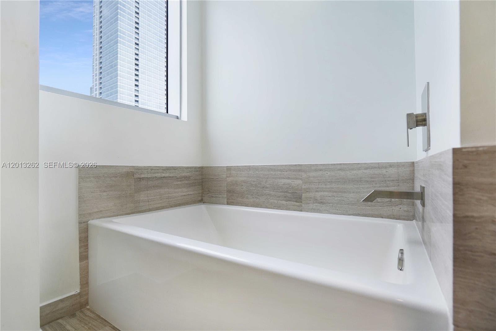 1300 Brickell Bay Dr # 3402, Miami FL 33131 — 17