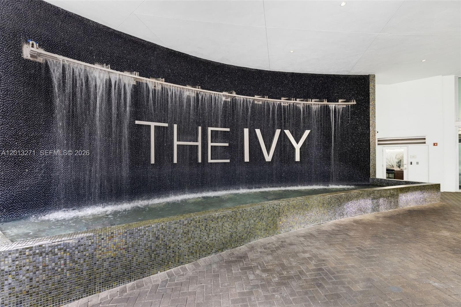 90 SW 3rd St # 2504, Miami FL 33130 — 46