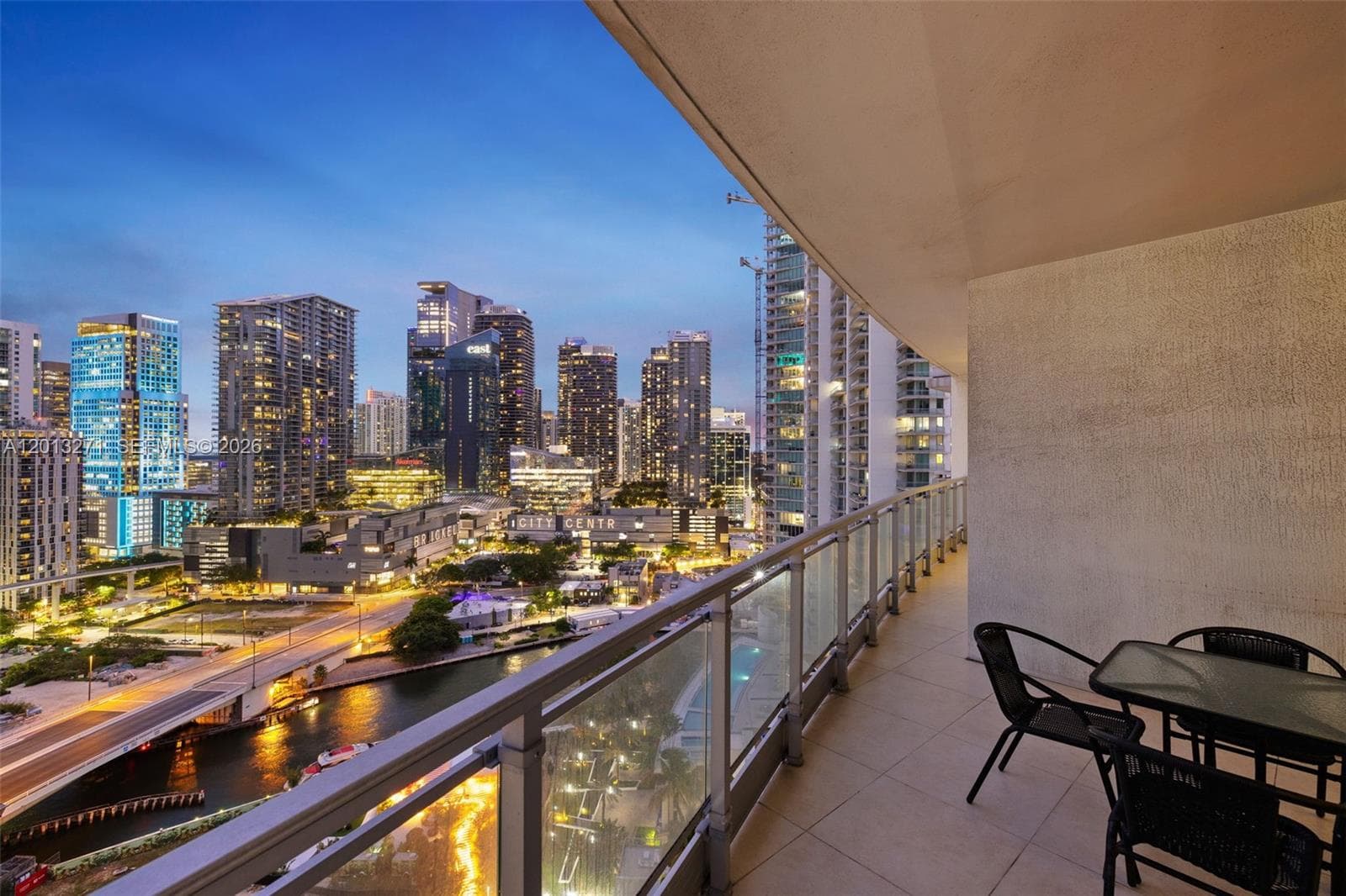 90 SW 3rd St # 2504, Miami FL 33130 — 43