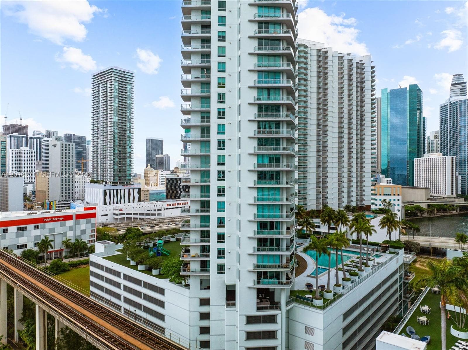 90 SW 3rd St # 2504, Miami FL 33130 — 67