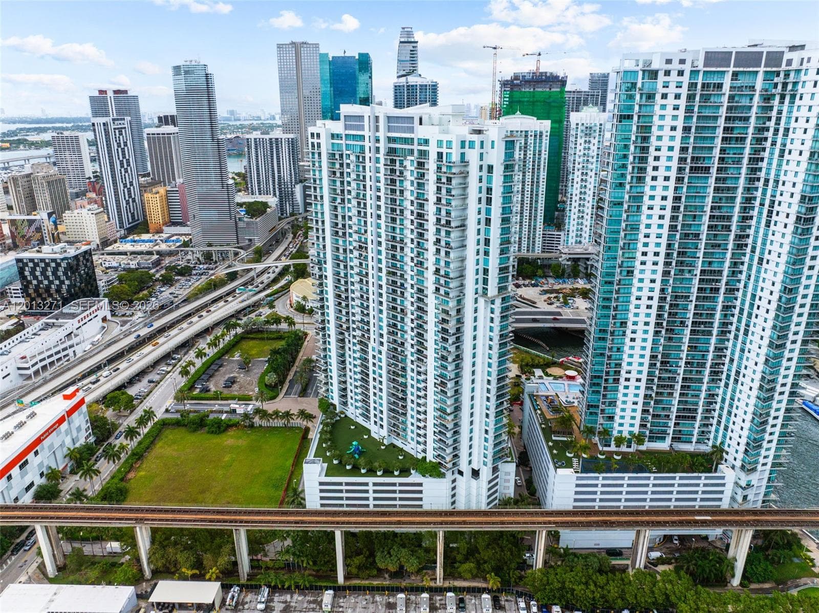 90 SW 3rd St # 2504, Miami FL 33130 — 66