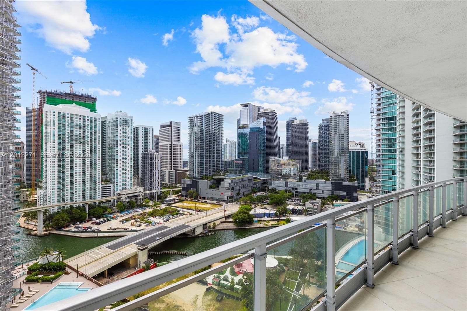 90 SW 3rd St # 2504, Miami FL 33130 — 36
