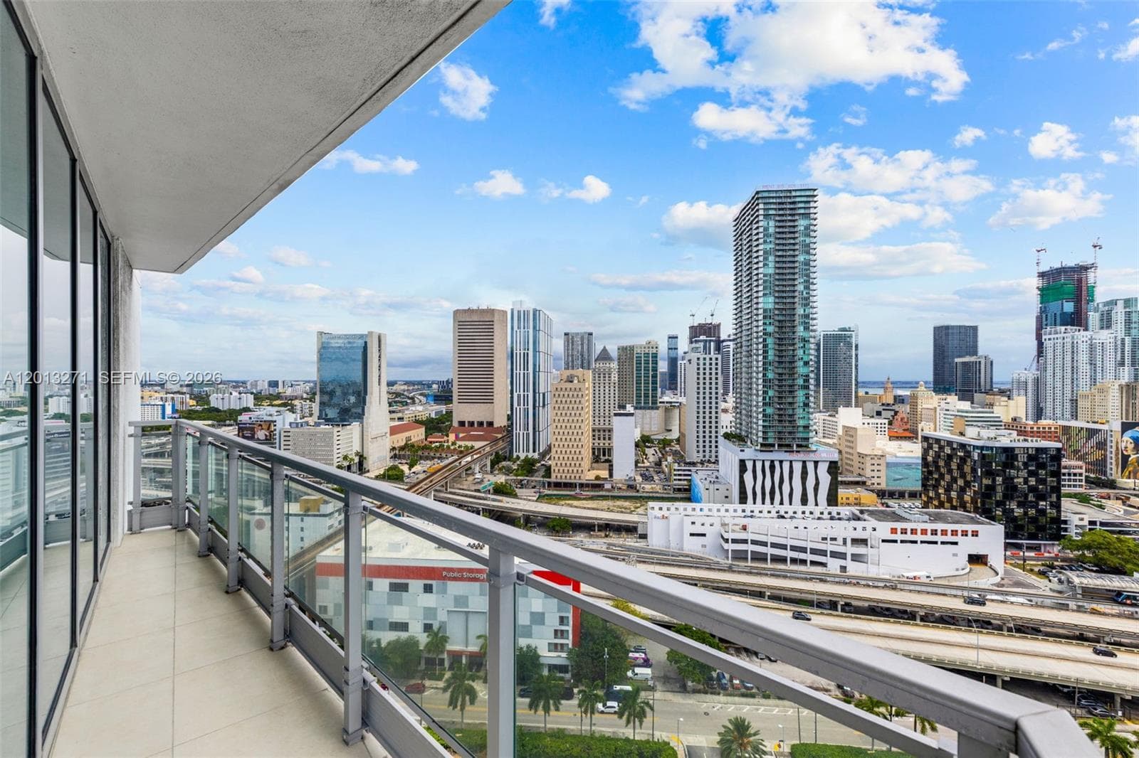 90 SW 3rd St # 2504, Miami FL 33130 — 37