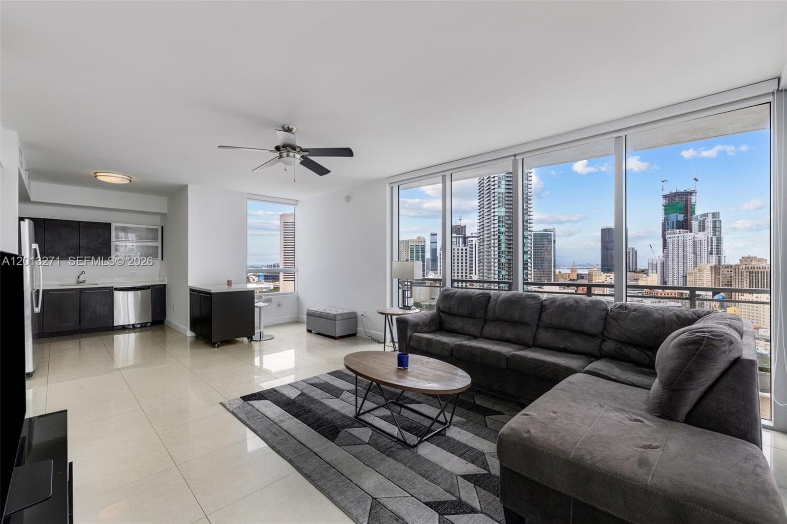 90 SW 3rd St # 2504, Miami FL 33130 — 11