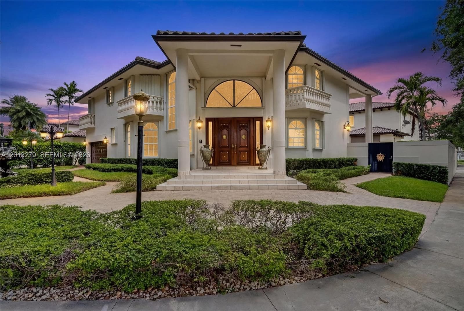 8560 NW 164th St, Miami Lakes FL 33016 — 2