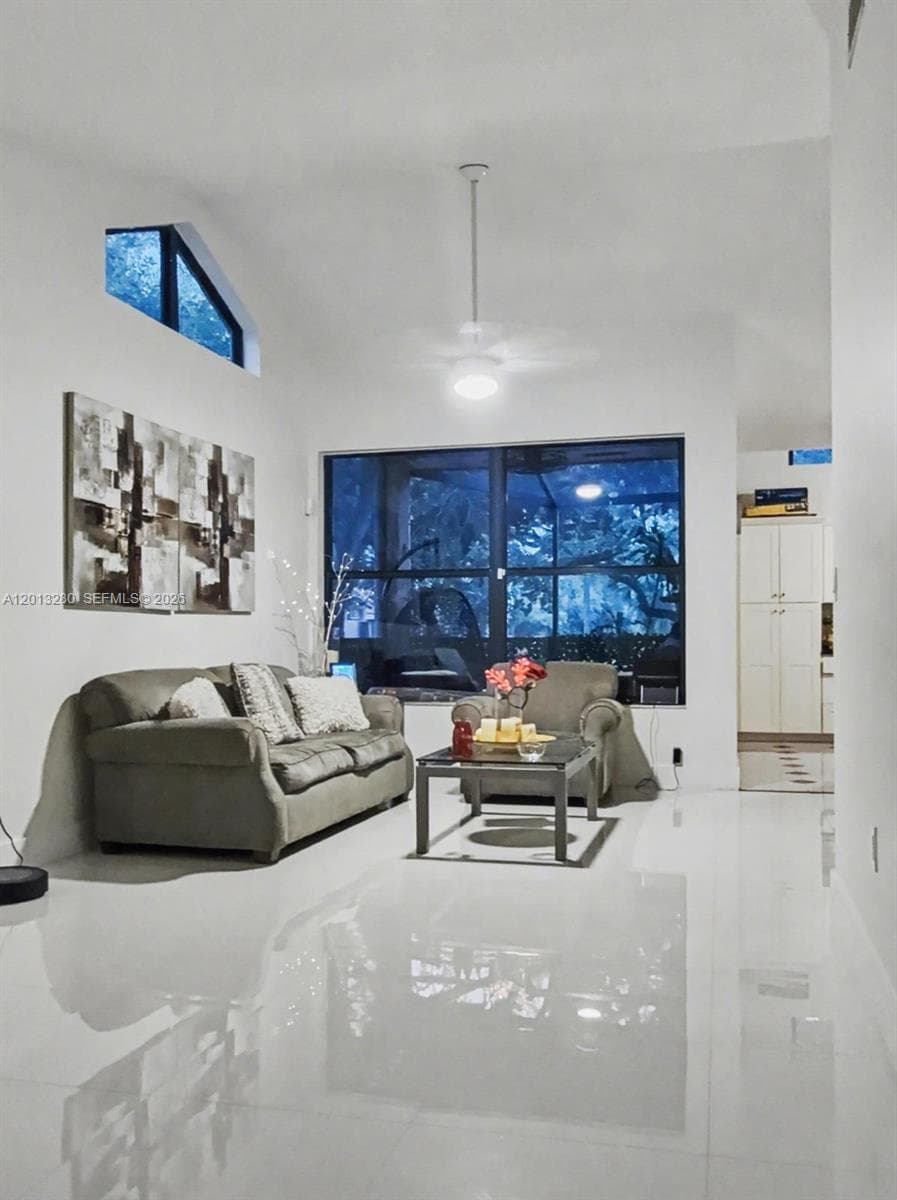 15533 N Miami Lakeway N # 201, Miami Lakes FL 33014 — 5