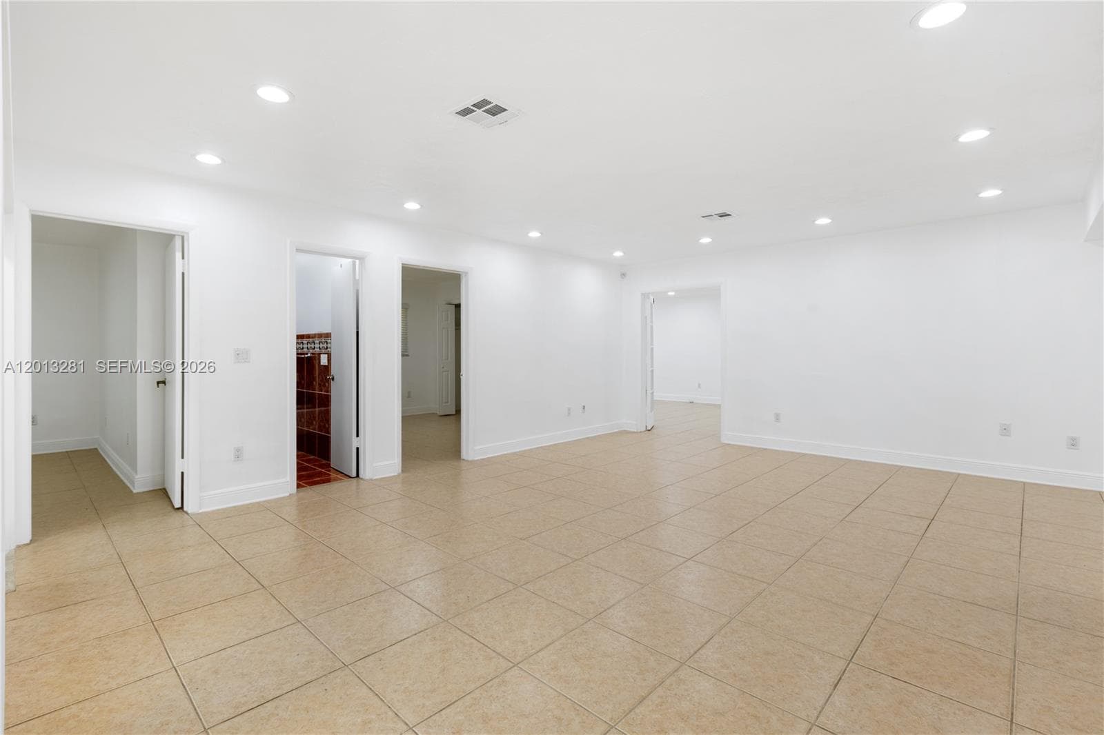 5770 SW 55 st, Miami FL 33155 — 14