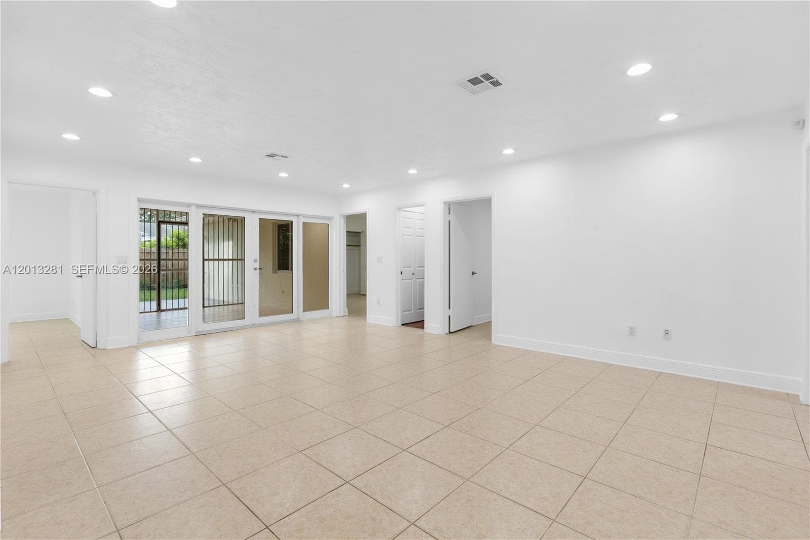 5770 SW 55 st, Miami FL 33155 — 15