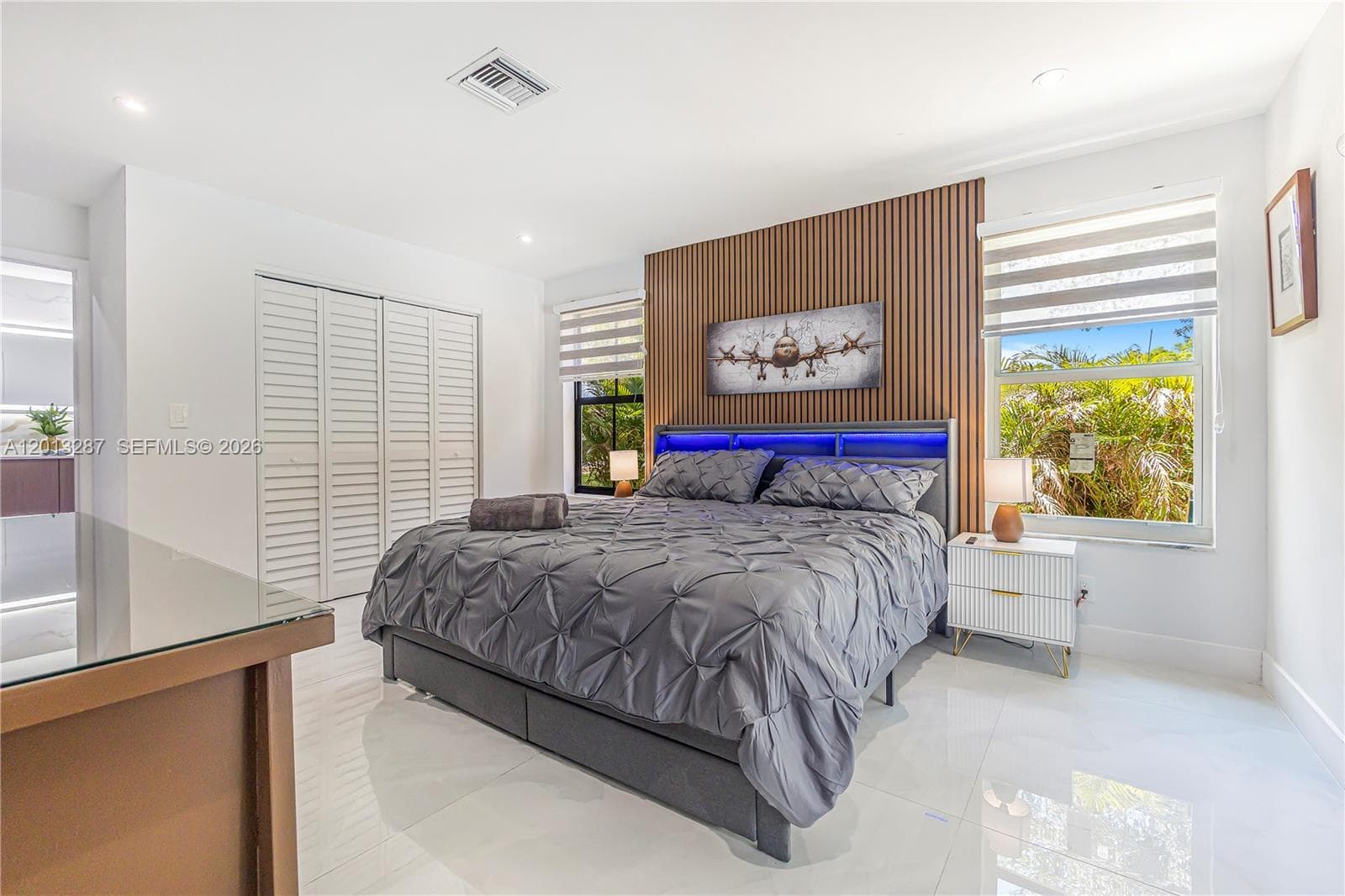 15331 Turnbull Dr, Miami Lakes FL 33014 — 46