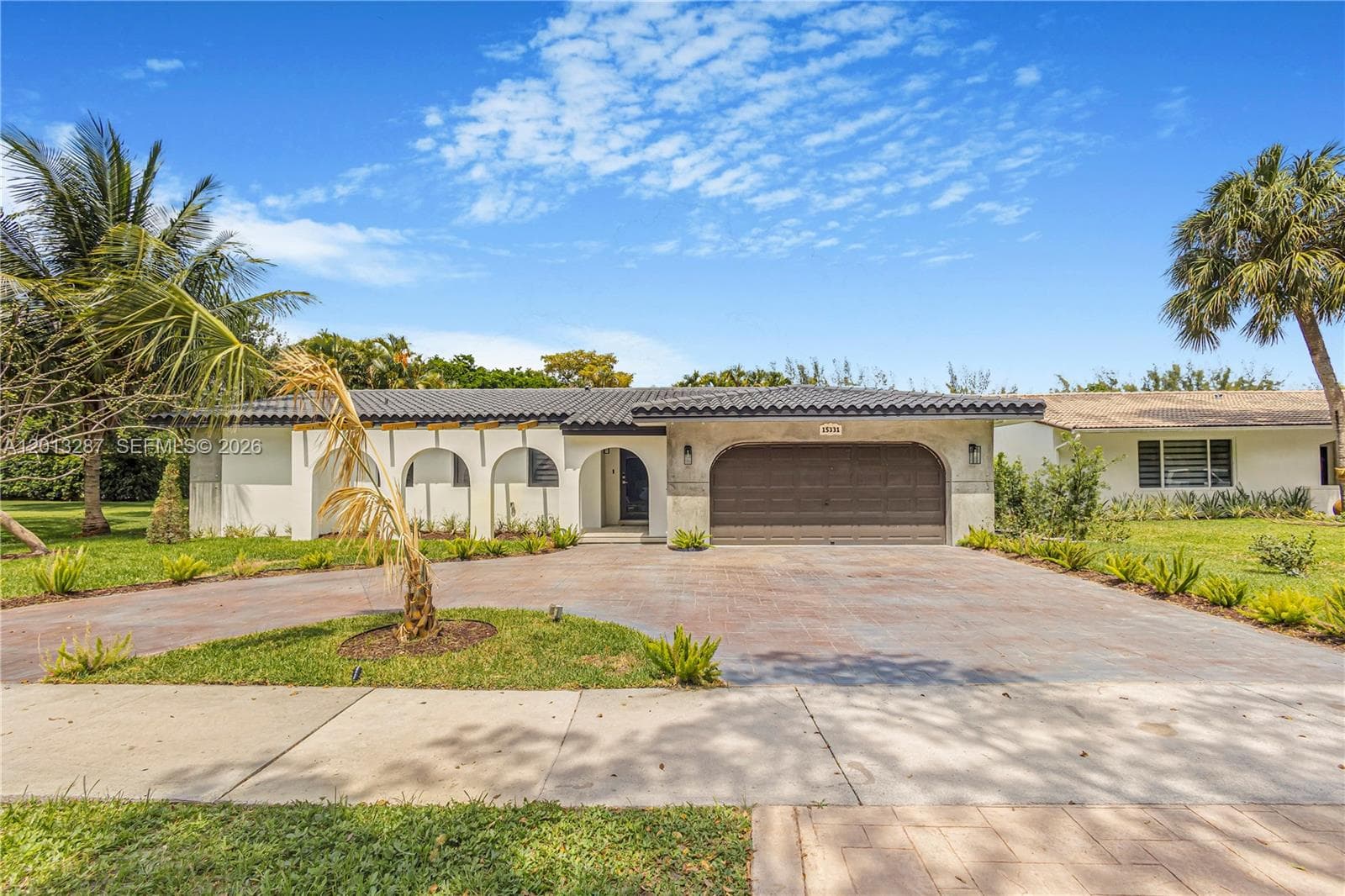 15331 Turnbull Dr, Miami Lakes FL 33014 — 1
