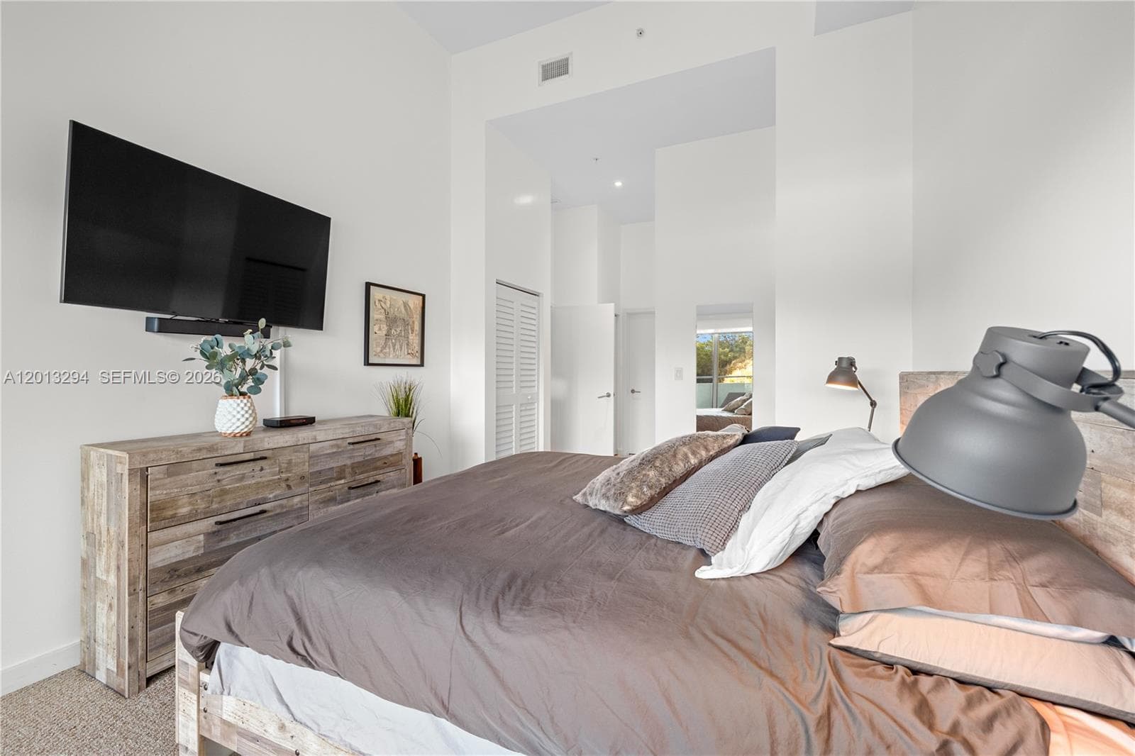 1600 SW 1st Ave # 307, Miami FL 33129 — 17