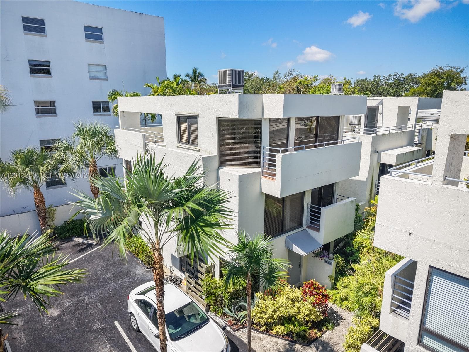 3044 SW 27th Ave # 9, Miami FL 33133 — 2