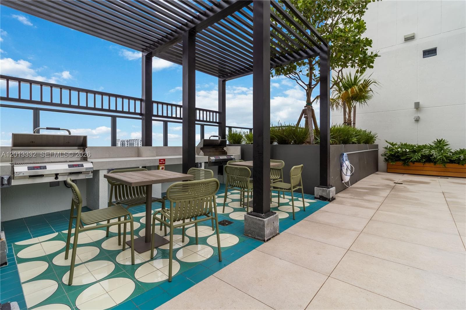 11 NE 6th St # 1513, Miami FL 33132 — 28